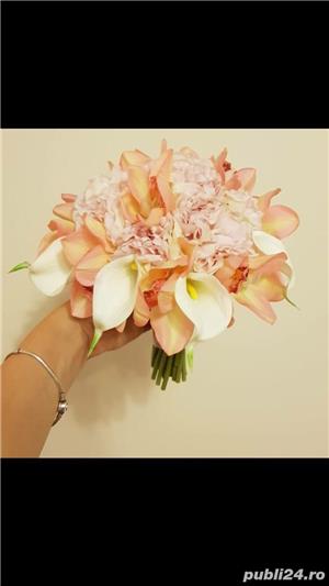 Inchiriez aranjamente florale - imagine 11