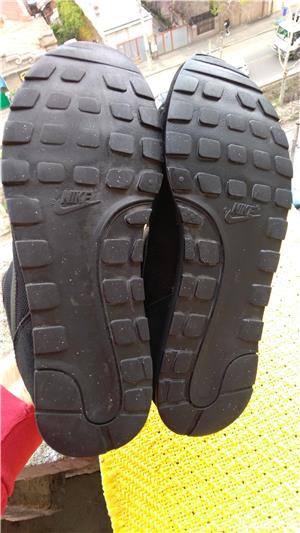 Adidasi Nike. mar 41(26cm) made in Indonesia. - imagine 7