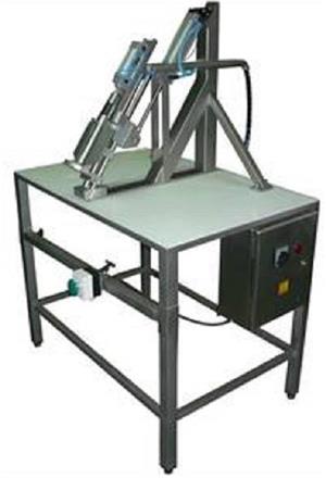 Masina de dezosat pulpele superioare si inferioare ale puilor - imagine 2