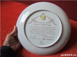 cadou inedit Rosenthal American Eagle 1976 Germany plate de colectie - imagine 3