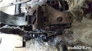 Motor Laguna diesel 2.2 dci - imagine 6