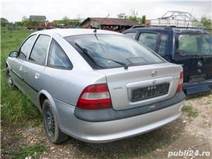 dezmembrez opel corsa c d astra g h vectra c - b motor 1,7 dti 1,7 cdti - imagine 3