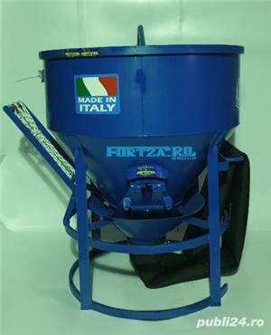 Bena pentru beton cu descarcare centrala cu furtun 