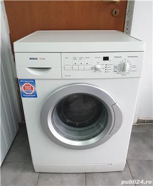 Mașină de spălat rufe  Bosch.  