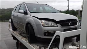 Dezmembrez Ford Focus Combi 1.6 tdci 110 cp an 2007  - imagine 5