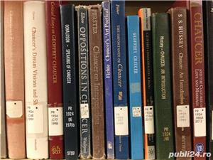 Carti vechi de vanzare