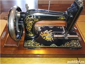 Masina de cusut Gritzner durlach spider 100 ani