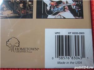 Elvis 2003  Calendar cu poze 16 file, original SUA, sigilat -un cadou inedit - imagine 2