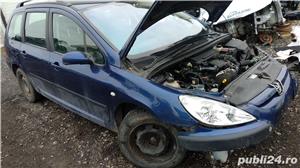 Dezmembrez / dezmembrari piese auto Peugeot 307 SW Combi 1.4 hdi 8HZ  144873 km - imagine 8