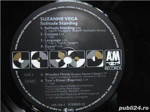 vinil Suzanne Vega & Solitude Standing-made West Germany 1985 - imagine 6