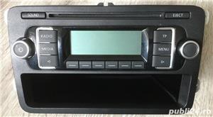 RCD210 Radio  MP3 Player Original VW - > Are functie AUX IN, asigur montare