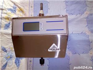 Cantar electronic cu taler vertical pentru peste