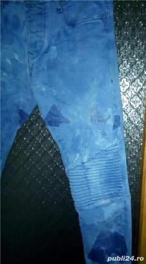 Vand blugi jack&jones ca noi produs calitate import mar.30..32