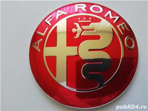 Emblema Alfa Romeo 74 mm capotă/portbagaj culoare pe roșu - imagine 4
