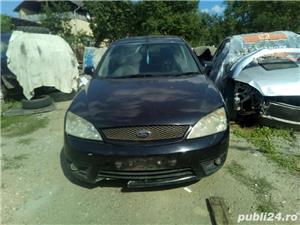 Dezmembrez Ford Mondeo mk3 2.0 TDCi limuzina ANGLIA - imagine 3