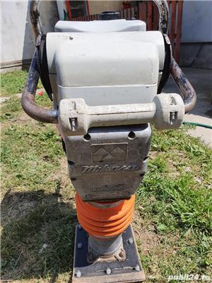 Mai compactor/berbec 150 lei pe zi  - imagine 2