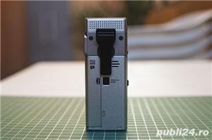 Peste 1000 lei in magazine Reportofon profesional cu 3 microfoane OLYMPUS DM-770 cu USB incorporat - imagine 3