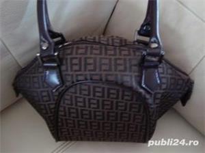 Poseta Fendi matase model elegant !SUPER MODEL SI PRET! - imagine 2