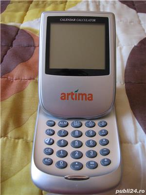 Ceas digital cu calculator si alarma