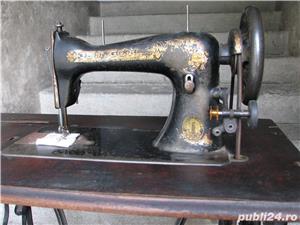 Masina de cusut Singer