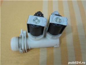 Electrovalva 33390056(2 iesiri) alimentare masina de spalat Indesit