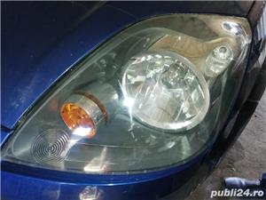 Polish faruri 50 lei, aplicare folie de protecție