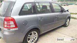 Dezmembram Opel Zafira B - imagine 7