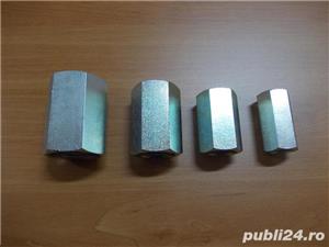 Adaptori, Nipluri si Garnituri - imagine 3