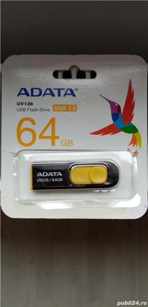 Vand Memorie USB , 64GB, USB 3.1, Negru/Galben nou nout.