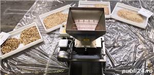 Masina de macinat   granulat alune, nuci, migdale-diferite dimensiuni ale granulelor - imagine 3