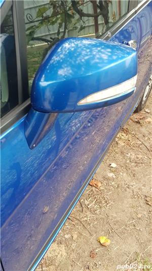 Dezmembrez piese Honda frv - imagine 2