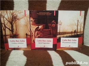 Carlos Ruiz Zafon carti (3 vol)