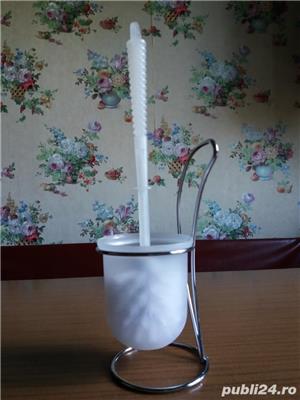 Set NOU 3 piese- perie WC cu pahar si suport argintiu din otel cromat - imagine 3