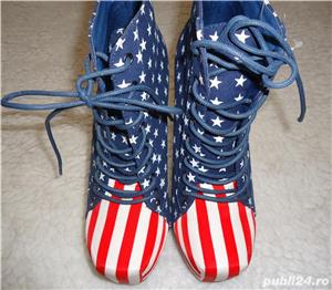 Botine dama ghete imprimeu steag SUA platforme toc lemn 12 cm drapel America model agreat Lady Gaga - imagine 3
