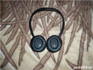 Casti Bluethut (schimb) - imagine 2