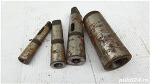 Accesorii si dispozitive pentru strung normal.