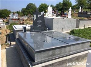 Executam Monumente funerare, Cruci - imagine 4