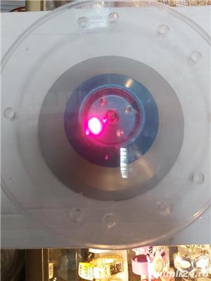 Suport Rotativ 5 ceasuri cu joc de lumini 4 LED-uri