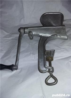 Masina de stors rosii veche romanesca,masina suc rosii cu sita inox flacara - imagine 4