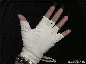 Manusi albe sexy piele naturala dama club soferite inima decupata accesorii argintii casual elegante - imagine 3
