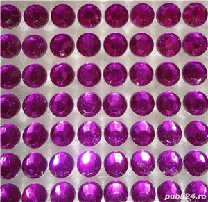 Cristale Swarovki adeziv strasuri decorative pietricele accesorii moda telefon confectii masina moto - imagine 3