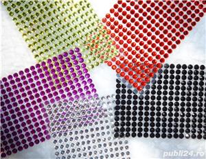 Cristale Swarovki adeziv strasuri decorative pietricele accesorii moda telefon confectii masina moto