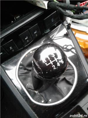 Dezmembrez Ford Mondeo MK 3 - imagine 3