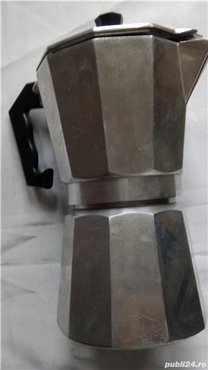 Vand cafetiera espresso pentru aragaz ,6 cesti