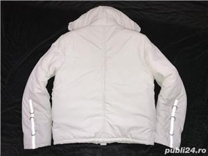 Geaca scurta pana in talie dama pufoaica fermoare supradimensionate dungi reflectorizante - imagine 2