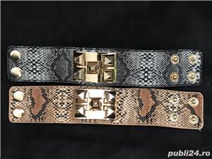 Bratara lata dama piele ecologica snake print maro gri accesorii aurii circumferinta reglabila - imagine 4