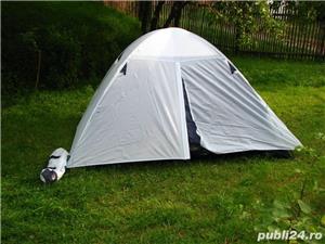 Cort pentru doua persoane