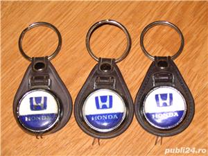  Breloc portchei din piele vechi MAZDA HONDA