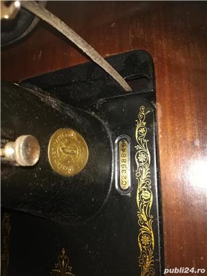 Masina de cusut Singer - imagine 4