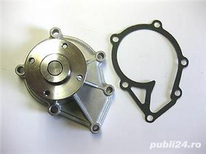 Pompa Apa motor Isuzu E3AD1, pentru tractoare Iseki si Massey Ferguson